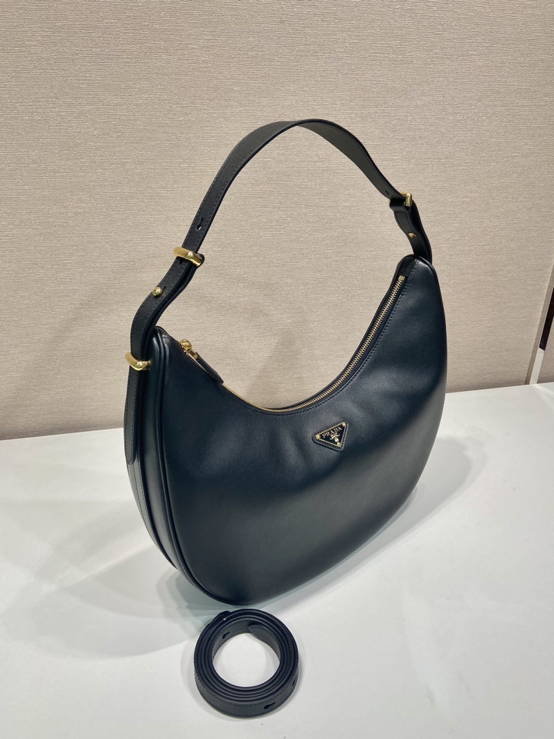Pra*a hobo bags
